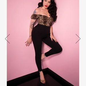 CIGARETTE PANTS IN BLACK PONTE - VIXEN BY MICHELINE PITT